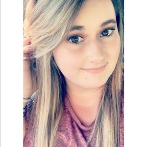 Meet your Posher, Chelsey